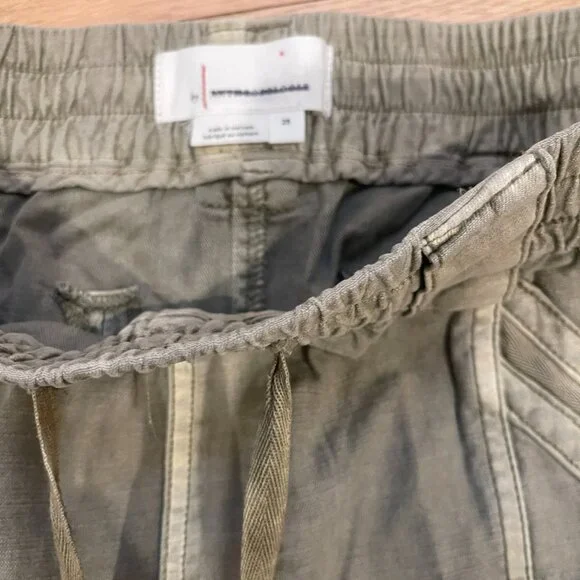 041 Anthropologie Cropped Cargo PantsNWOT Size 25